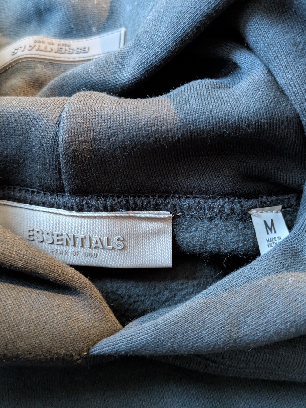 Fear of God ESSENTIALS Hoodie in Olive - Picture 4 of 6